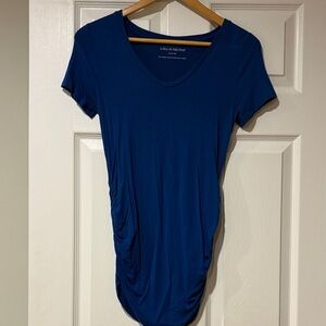 A Pea in the Pod Deep Blue Short Sleeve Top